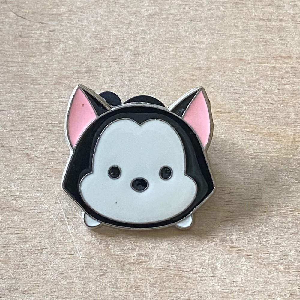 Disney Figaro Tsum Tsum Pin Trading 2016 Black White Cat Enamel Pin FAC-000122